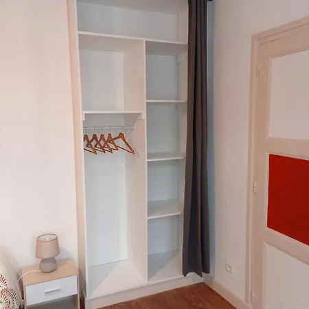 Appartement Paisible & Lumineux Le Creusot Esterno foto