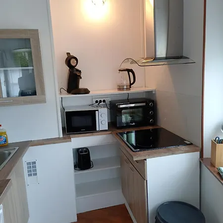 Appartement Paisible & Lumineux Le Creusot Esterno foto